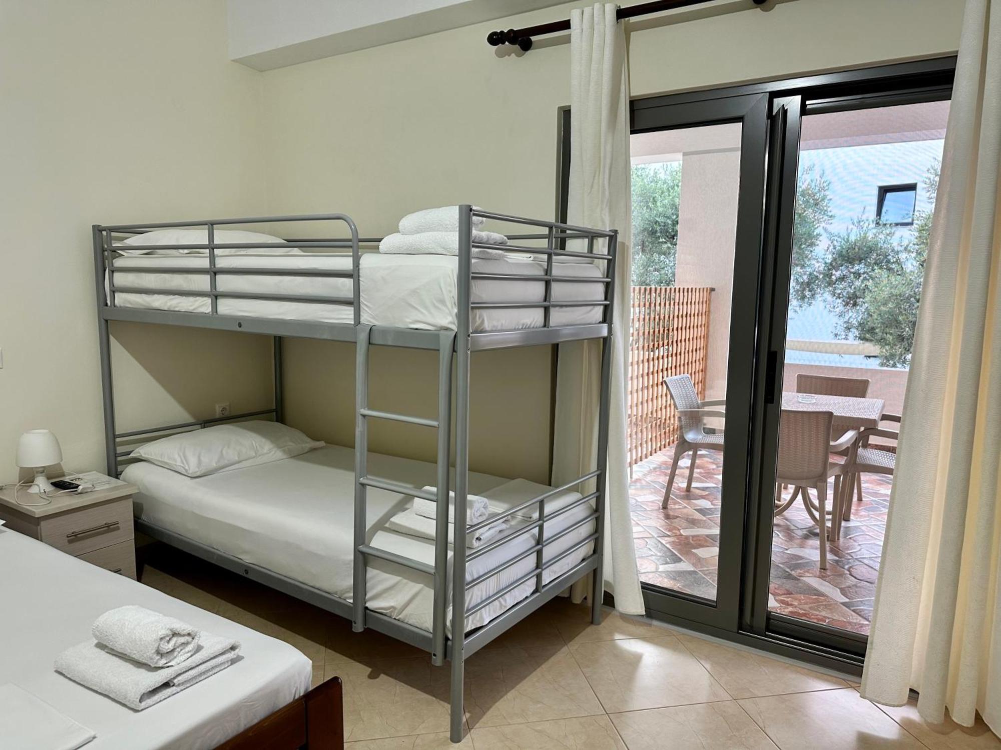 Erjon Apartments Ksamil Exterior photo