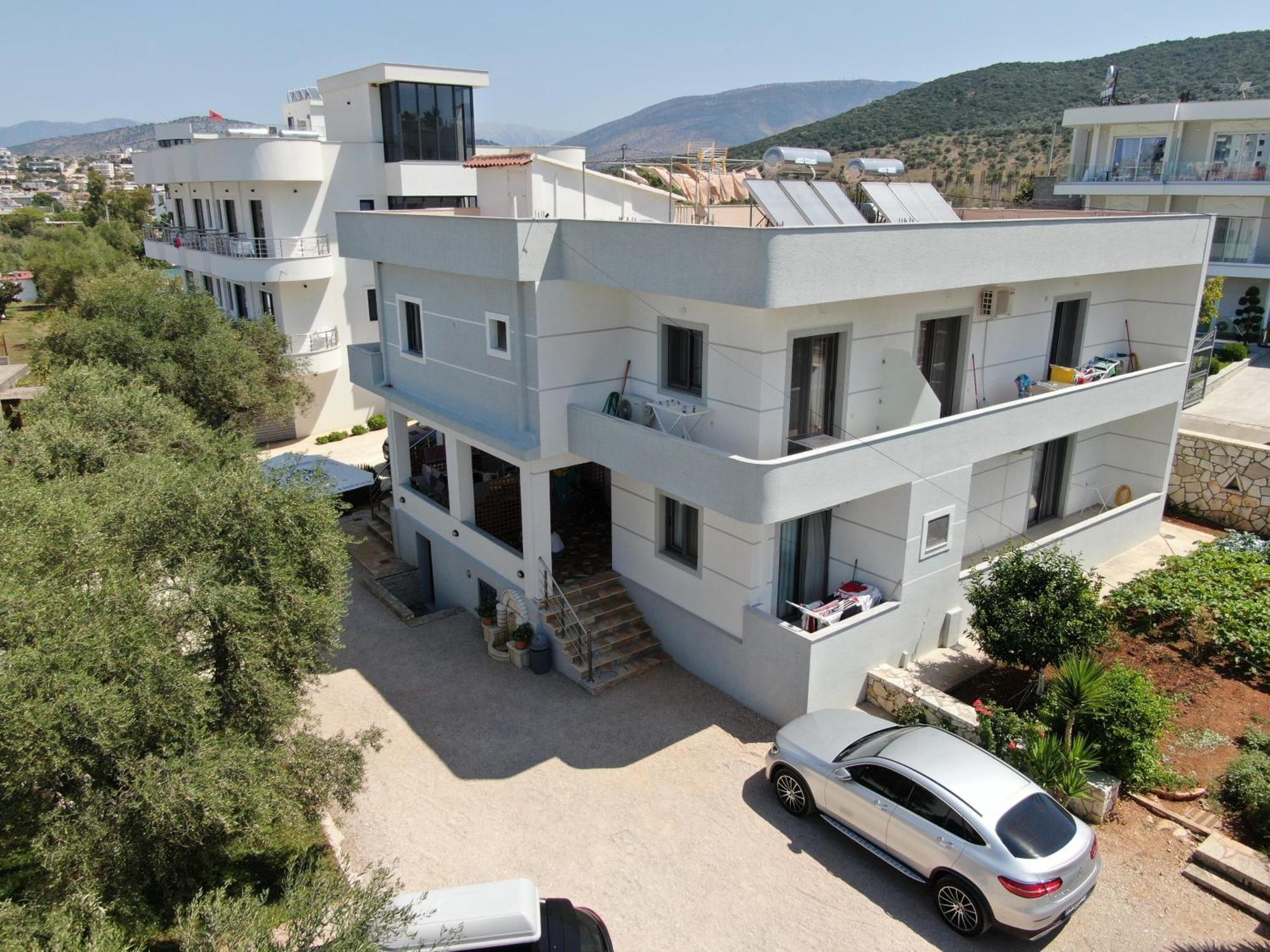Erjon Apartments Ksamil Exterior photo