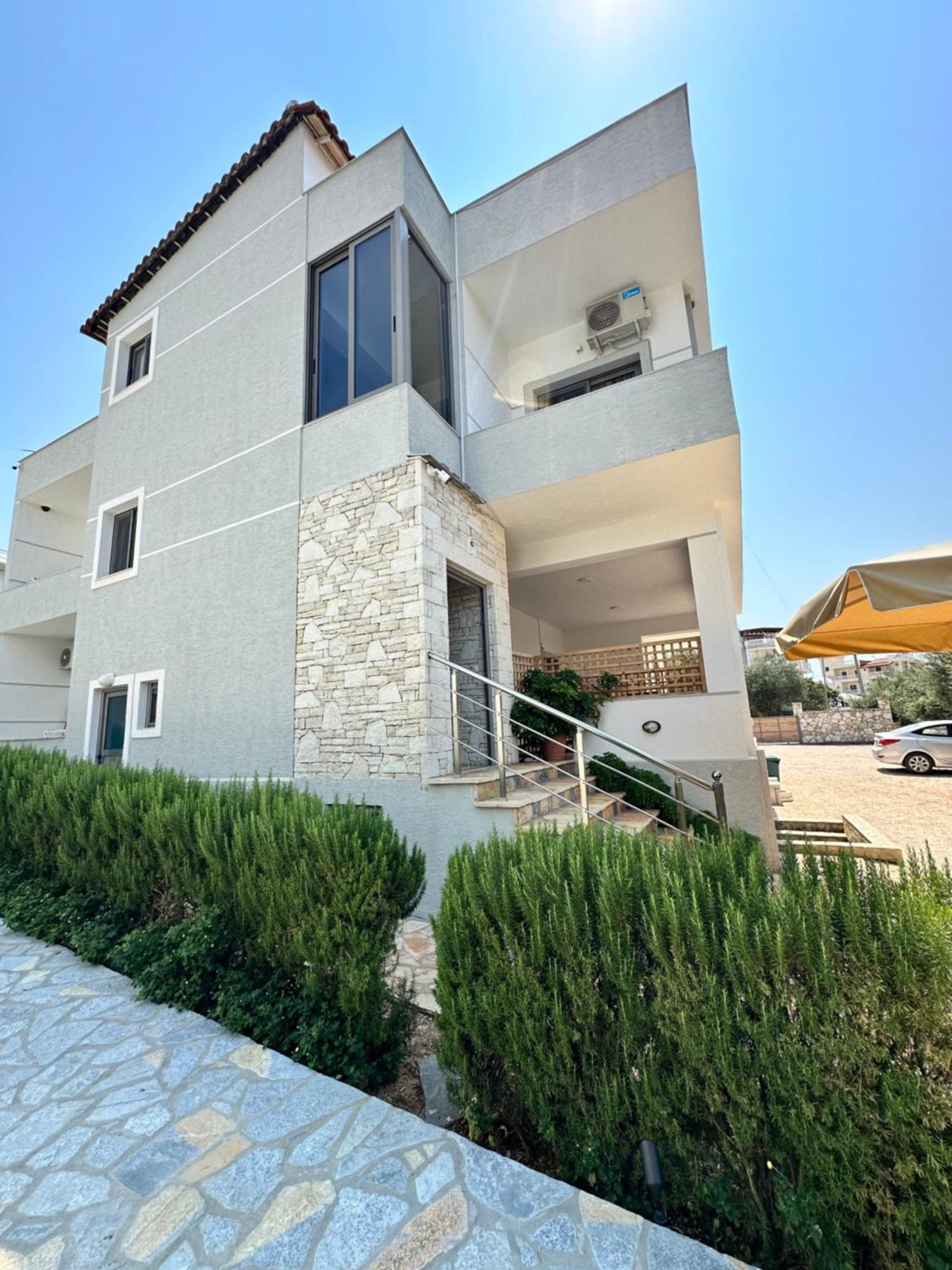 Erjon Apartments Ksamil Exterior photo