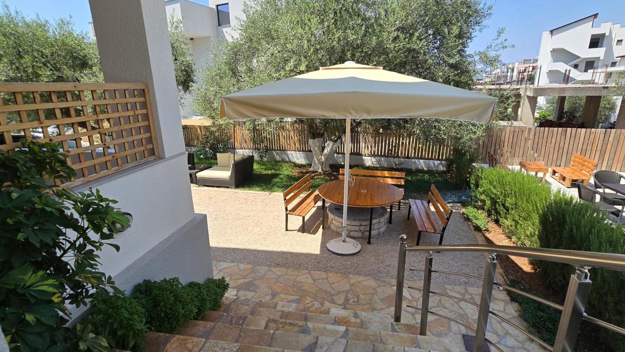 Erjon Apartments Ksamil Exterior photo