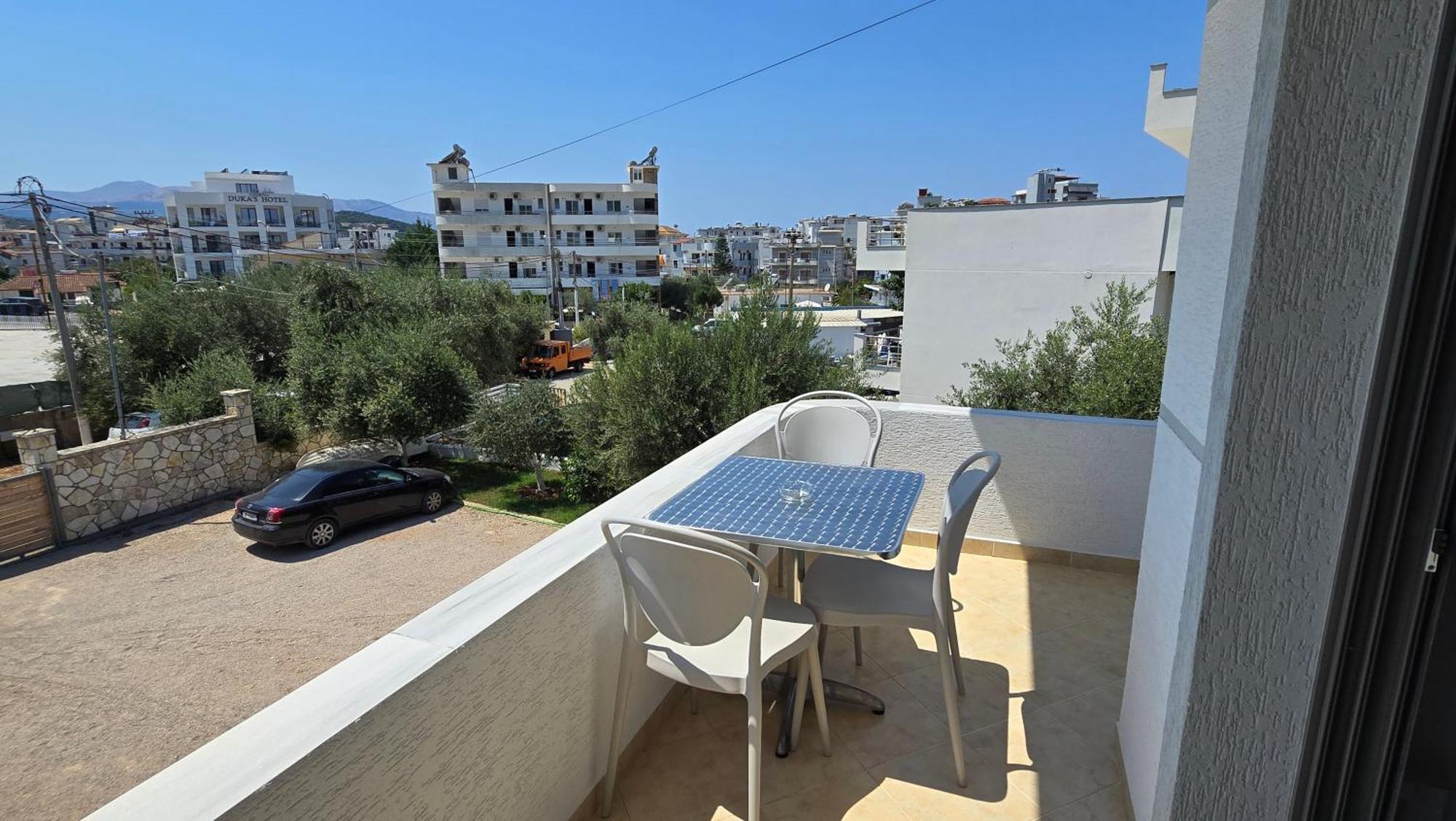 Erjon Apartments Ksamil Exterior photo